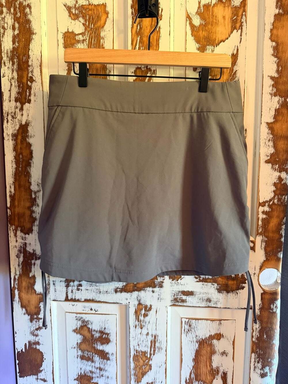 Columbia Women's Size L/G Moisture Wicking Athleisure Tenniscore Skort